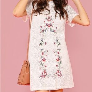 Flower Embroidery Circle Pattern Dress